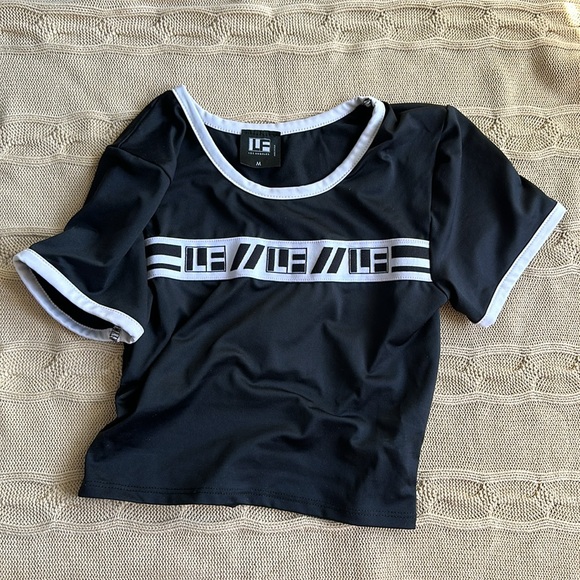 LF crop top - Picture 1 of 7